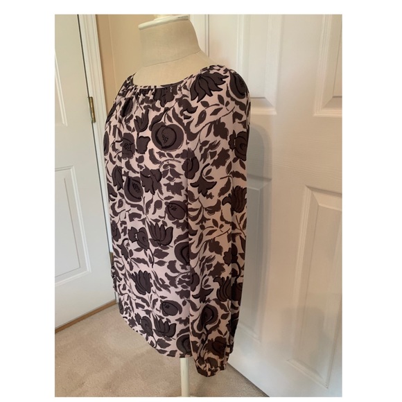 Loft Blouse - Picture 2 of 4